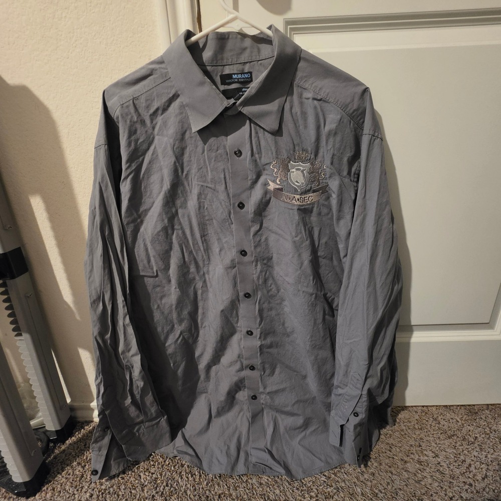 Murano Wardrobe Essentials Mens 2XB Gray Embroidered Crest Button Down Shirt - Picture 2 of 7
